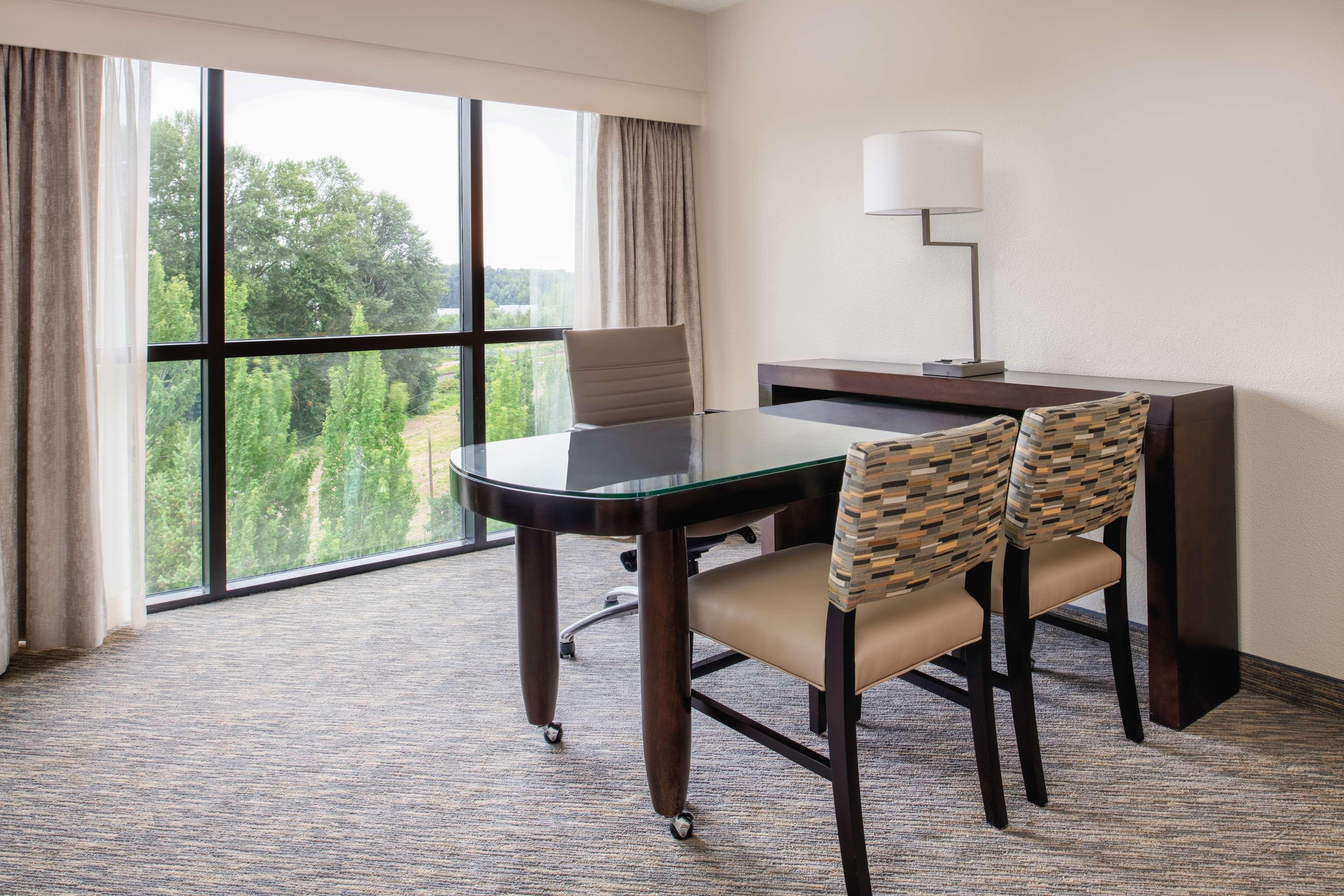 Embassy Suites By Hilton Seattle - Tacoma International Airport Tukwila Dış mekan fotoğraf