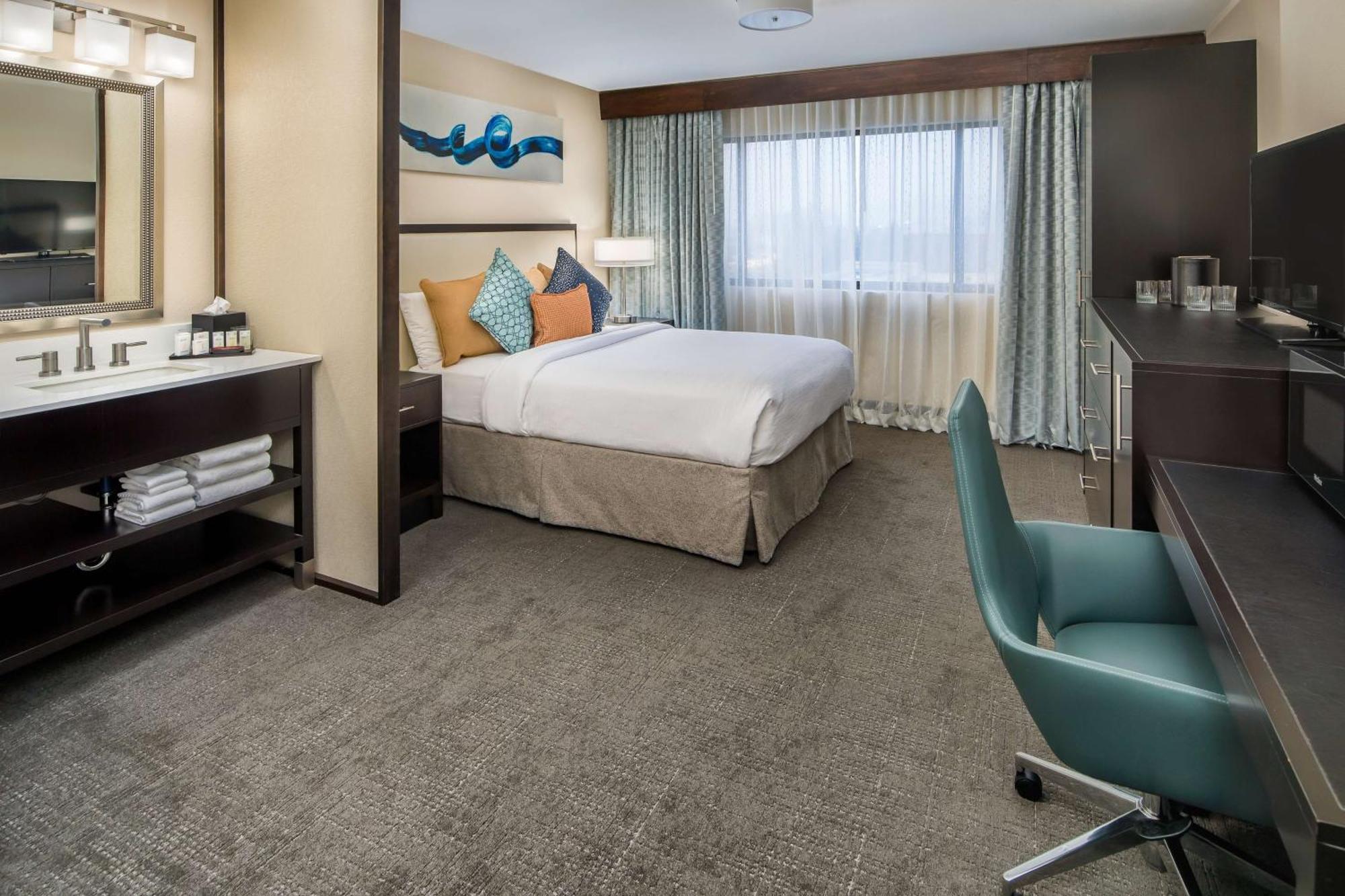 Embassy Suites By Hilton Seattle - Tacoma International Airport Tukwila Dış mekan fotoğraf