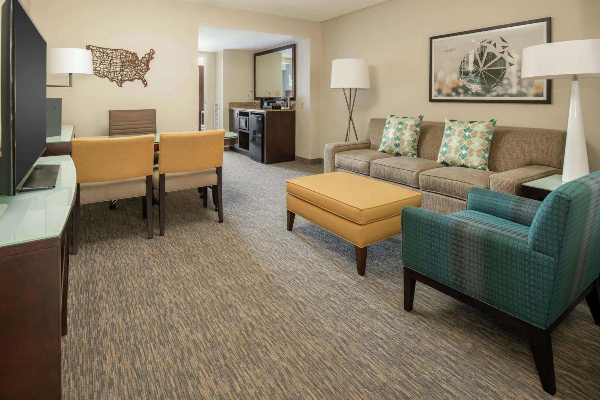 Embassy Suites By Hilton Seattle - Tacoma International Airport Tukwila Dış mekan fotoğraf