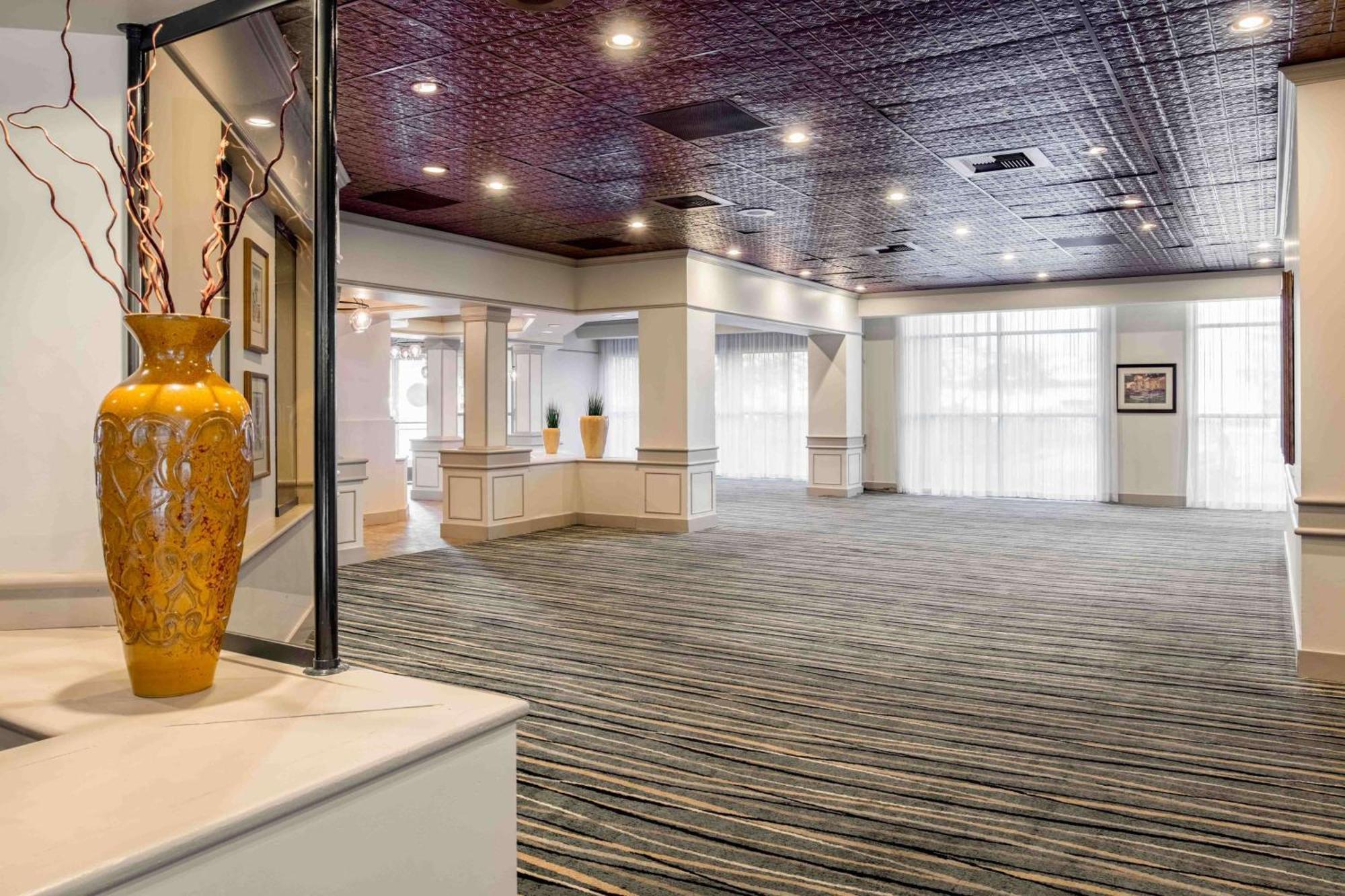 Embassy Suites By Hilton Seattle - Tacoma International Airport Tukwila Dış mekan fotoğraf