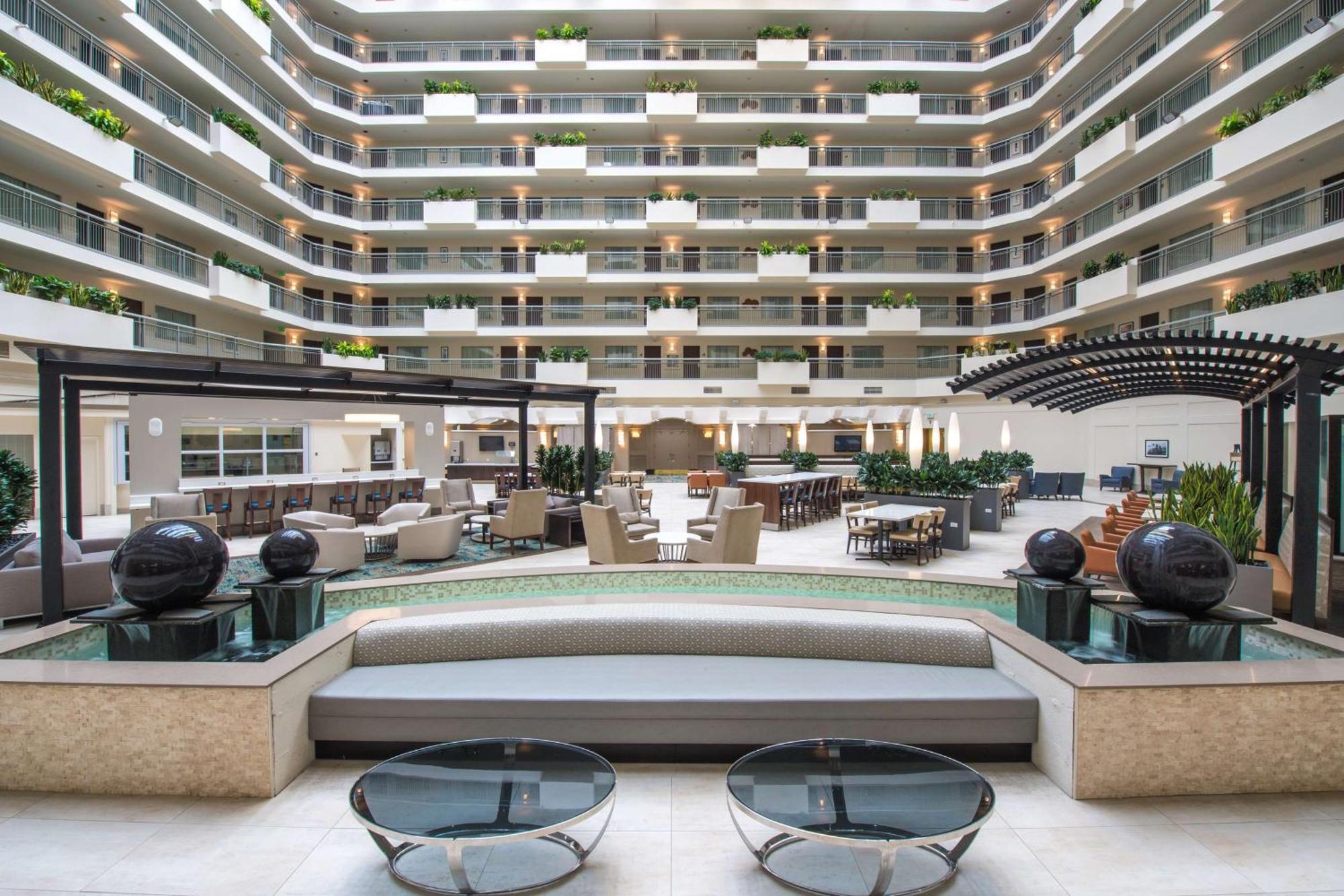 Embassy Suites By Hilton Seattle - Tacoma International Airport Tukwila Dış mekan fotoğraf