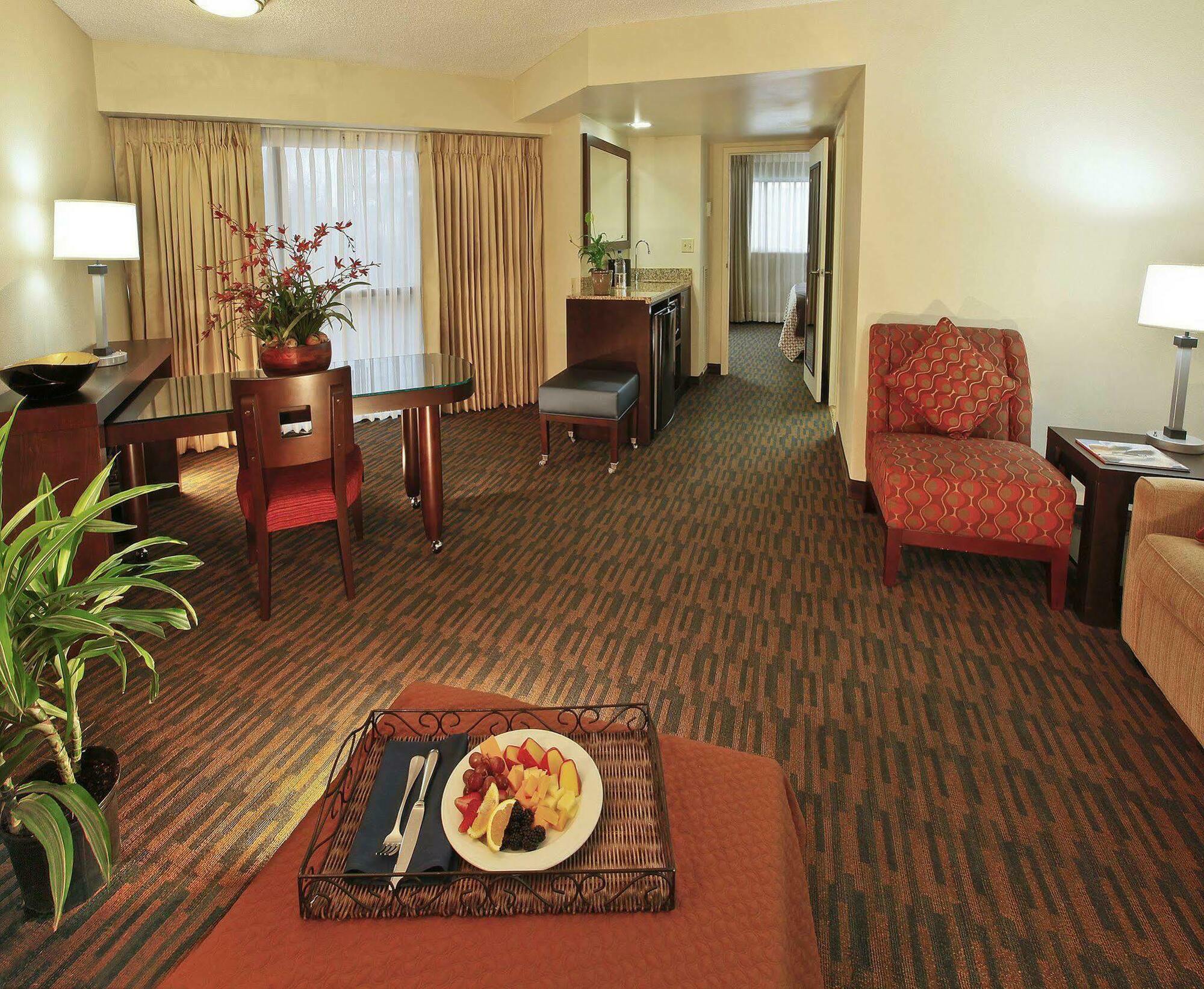 Embassy Suites By Hilton Seattle - Tacoma International Airport Tukwila Oda fotoğraf